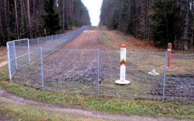 Польша построит на границе с Украиной забор: названа причина