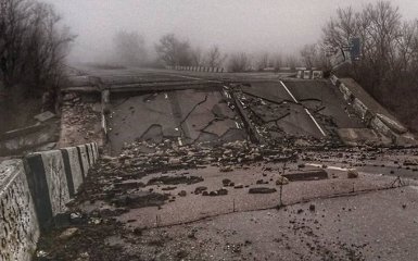 Ситуация на Донбассе: в сети появились свежие фото разрухи в Донецке
