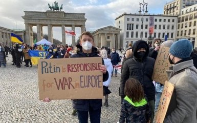 Украинцы в Германии вышли на акцию против войны с Россией