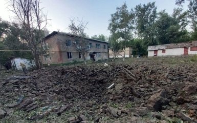 Солдаты РФ атаковали гражданские объекты в Донецкой области