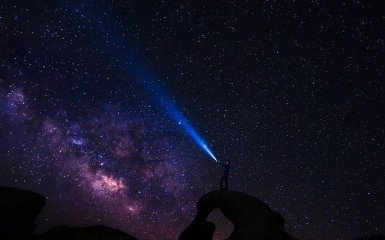 Ученые впервые зафиксировали рождение новой планеты: появилось впечатляющее фото