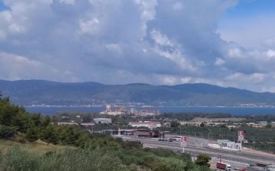 Умирают в мучениях: жители Крыма рассказали о жутких последствиях химвыбросов на полуострове