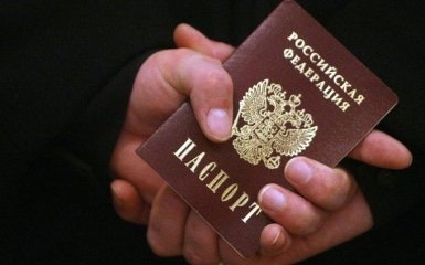 Окупанти погрожують припиненням виплат пенсій у разі відсутності російського паспорта — зведення Генштабу