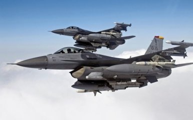 F-16
