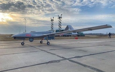 Украина получила первый турецкий ударный беспилотник Bayraktar TB2