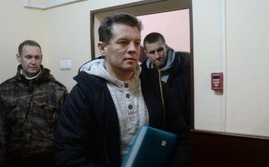 Жена Макрона обратилась к Путину об освобождении Сущенка - Порошенко