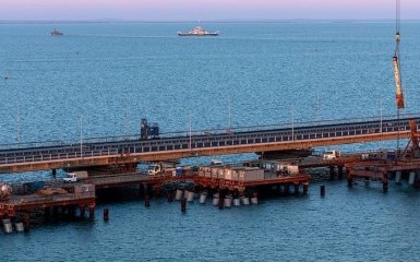 До Кримського мосту відкривають автопідхід: окупанти похвалилися новими досягненнями