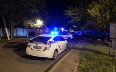 В Одессе расстреляно авто, убит правозащитник: фото с места событий