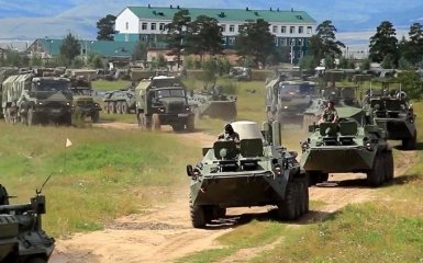 Росія почала найбільші в історії військові навчання