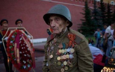 Дед воевал: в соцсетях посмеялись над забавным фото из России