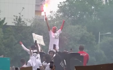 У Франції під час масштабних протестів затримали понад 800 людей — відео
