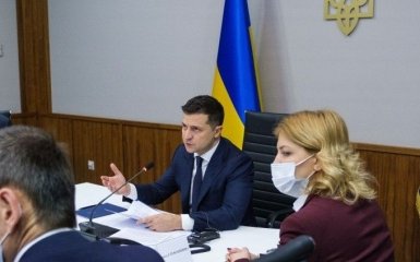 Зеленский поставил неотложную задачу правительству перед локдауном в Украине