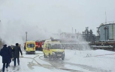 У Росії вибухнув нафтопереробний завод в Ангарську: є загиблі