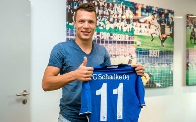 Коноплянка подписал контракт с новым клубом: опубликованы фото и видео