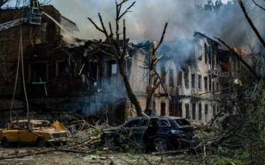 В Дніпрі зросла кількість загиблих внаслідок ракетного удару армії РФ