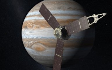 Американский зонд Juno вышел на траекторию сближения с Юпитером