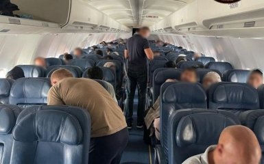 Эвакуационный самолет из Афганистана направляется в Украину - Минобороны