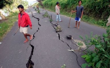 В восточной части Индонезии зафиксировано сильное землетрясение
