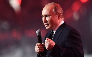Заставит задуматься всех: Путин похвастался ядерной триадой и новейшим оружием России