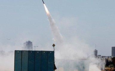 Палестинцы в Секторе Газа выпустили по Израилю более 800 ракет — ЦАХАЛ
