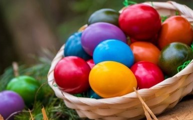 7 оригінальних і незвичайних способів пофарбувати яйця на Великдень