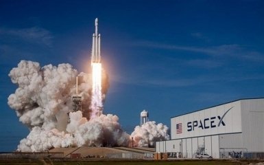 Маску нещастить: SpaceX скасувала запуск ракети Falcon-9 за хвилину до старту