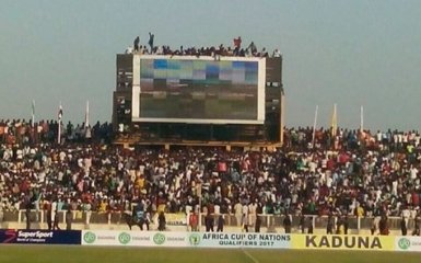 Зрители шокировали футбольный мир во время матча в Африке: опубликованы фото
