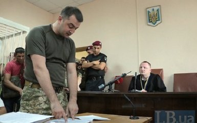 Суд вынес решение по квартирам и машинам прокурора АТО