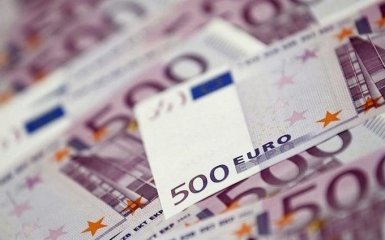 У Швейцарії змили в унітаз десятки тисяч євро