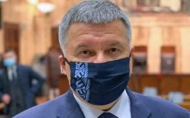 Аваков неожиданно для всех вступил в жесткий спор с Зеленским