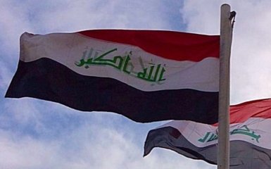 Террористы-смертники подорвались в толпе на рынке в Багдаде
