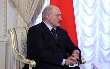 Лукашенко озвучив екстрені завдання МВС, КДБ та іншим відомствам Білорусі - що відбувається