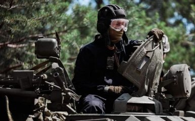 Військовозобов’язані для виїзду за межі районів мають взяти дозвіл у ТЦК — Залужний