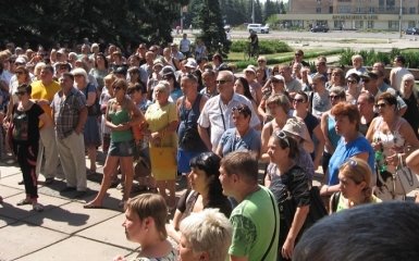 Хотим как в Украине: видео бунта против боевиков ДНР взорвало соцсети