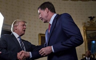 Трамп просил ФБР прекратить расследование против Флинна, в Белом доме отрицают