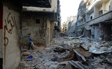 Друзья Асада разбомбили гумконвой ООН в Сирии, есть жертвы