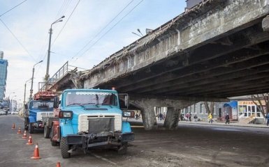 На Шулявском мосту началась реконструкция: как будет ездить городской транспорт