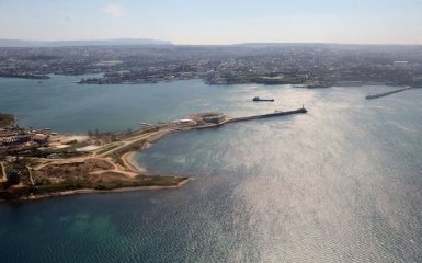 Счастьем светится Няш-Мяш: поэт высмеял российские фейки о "признании" Крыма