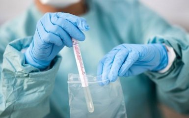 Частные лаборатории будут делать бесплатные тесты на коронавирус, но не всем