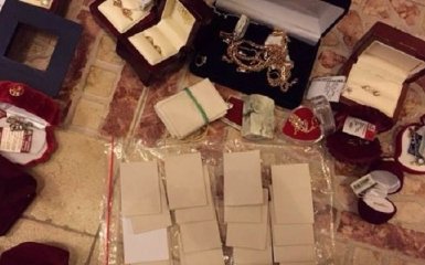 Высший спецсуд определит подсудность "бриллиантовых" прокуроров