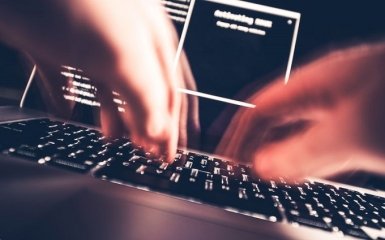 Спецслужбы Путина взломали базу данных партии Обамы