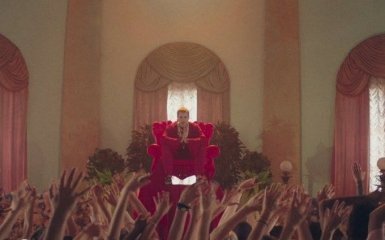 Известная британская рок-группа сняла мощный клип в Киеве: опубликовано эффектное видео