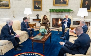 Джо Байден та представники Конгресу