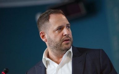 Єрмак терміново подзвонив радникам нормандської четвірки - що сталося