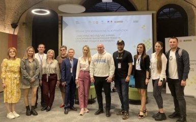 Как сенситивно освещать темы СНСК. В Киеве прошел тренинг для СМИ