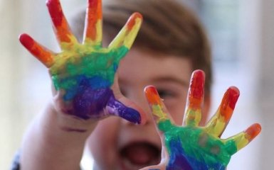 Справжня копія принца Джорджа: Кейт Міддлтон вразила новими фото молодшого сина Луї