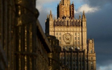 Объявление войны: в России резко отреагировали на закон о реинтеграции Донбасса