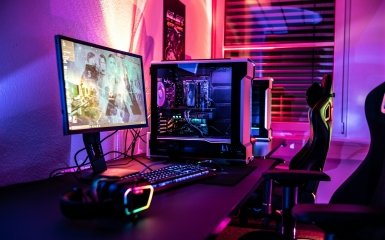 ASUS V16 против ASUS ROG Zephyrus G16: битва компромиссов и премиума