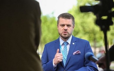 Виправдовують насильство і анексію: Естонія звинуватила Росію у фальсифікації історії