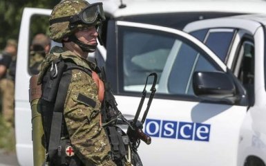 Гаубицы и танки боевиков выведены из места стоянки - отчет ОБСЕ